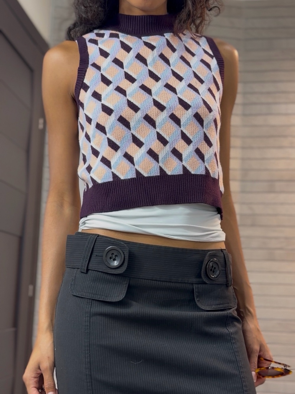 Forever 21 Black Button-Accent Pencil Skirt